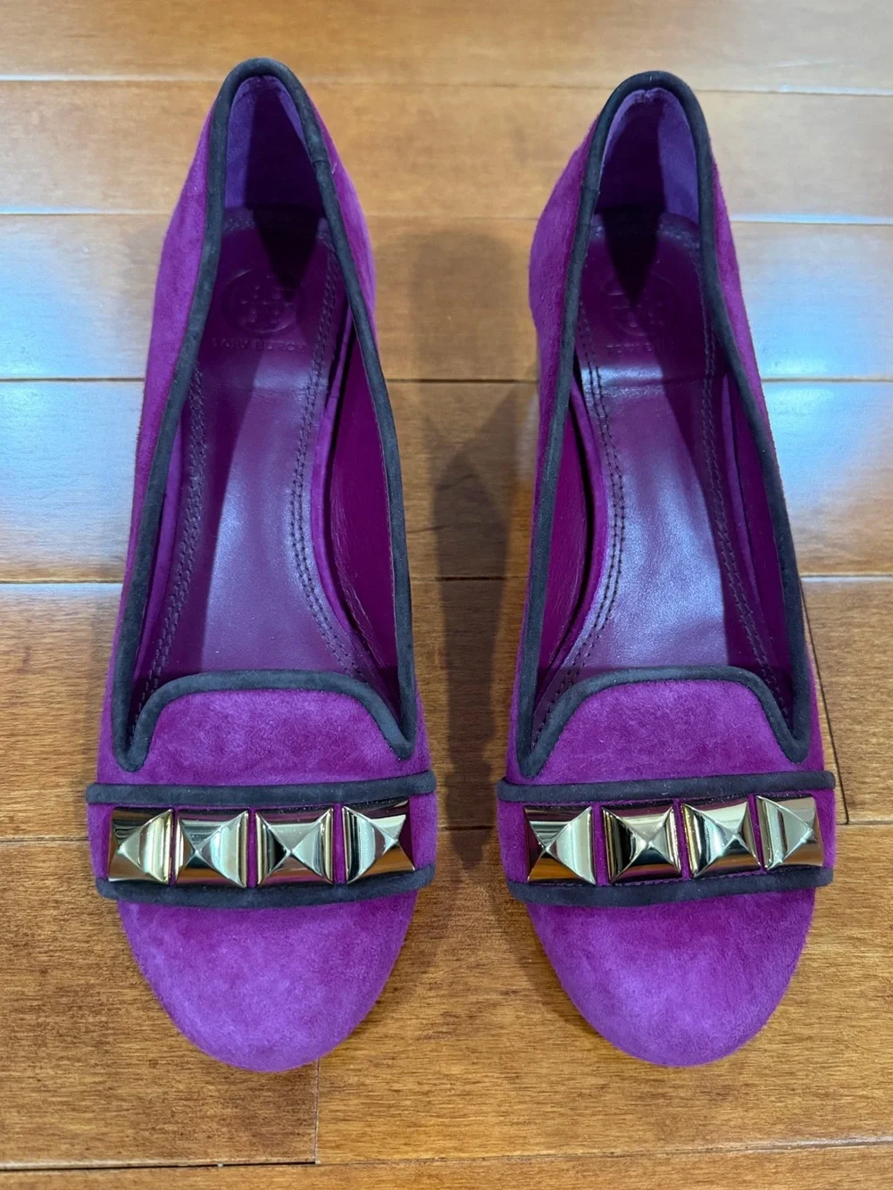 Tory Burch Purple Suede w Gold Stud Details Slip On Pumps Heels Shoes Sz. 8.5